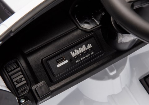 Auto Na Akumulator ZB618 Dodge Ram Biały Auto Na Akumulator ZB618 Dodge Ram Biały