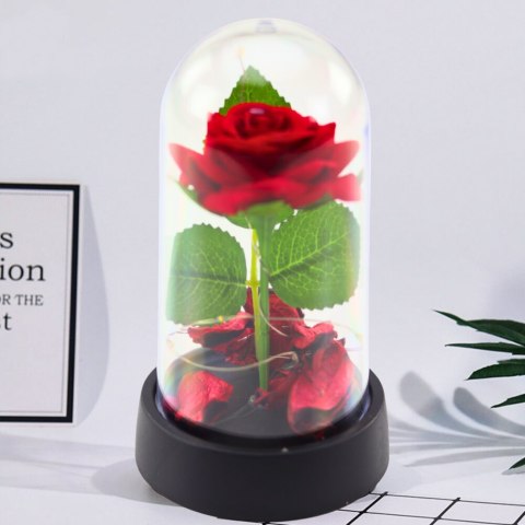 Wieczna Róża w Kopule z Oświetleniem LED Czerwona z Płatkami Róż 14x8cm Wieczna Róża w Kopule z Oświetleniem LED Czerwona z Płatkami Róż 14x8cm